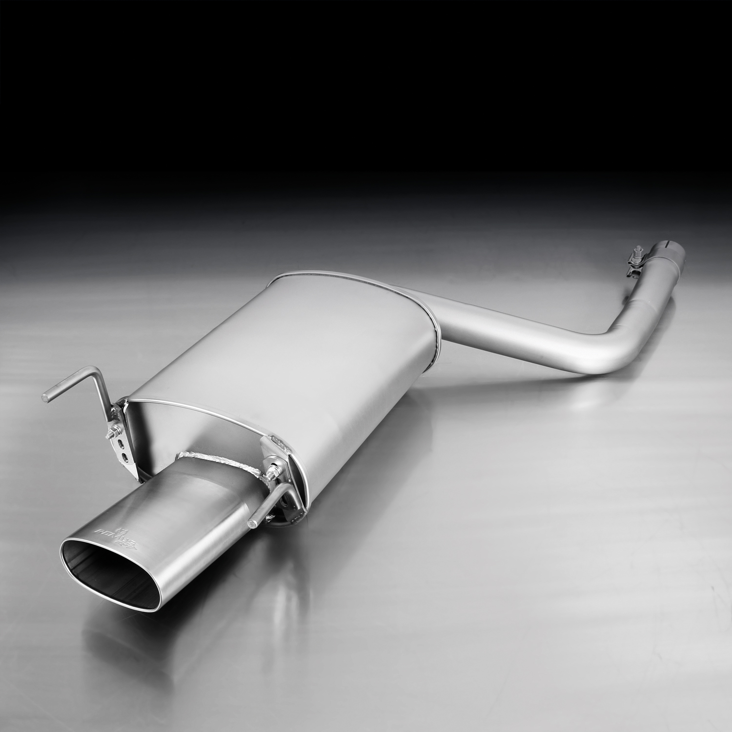 sport exhaust with 1 stainless steel tail pipe 140x72 mm